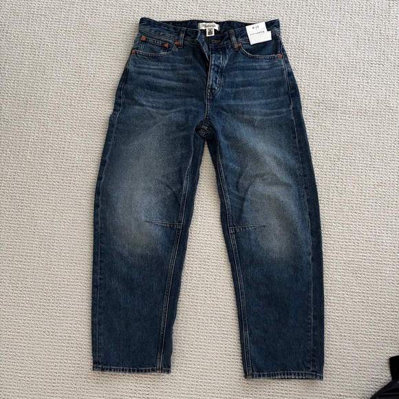 NWT Madewell Darted Barrel-Leg Jean - Picture 2 of 4